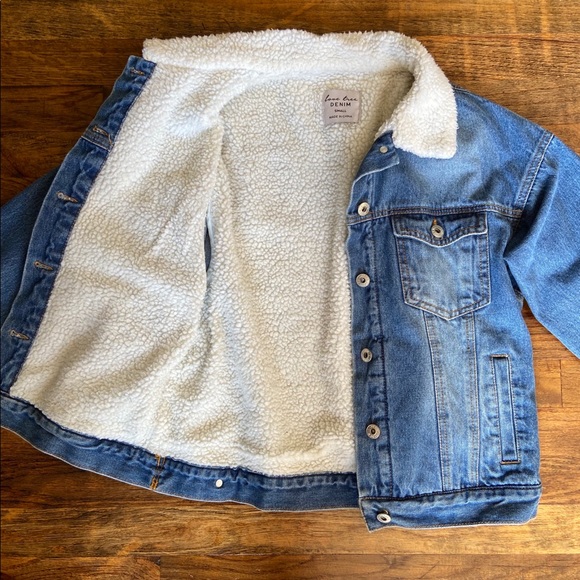 Denim jacket! SOLD π - Picture 2 of 2